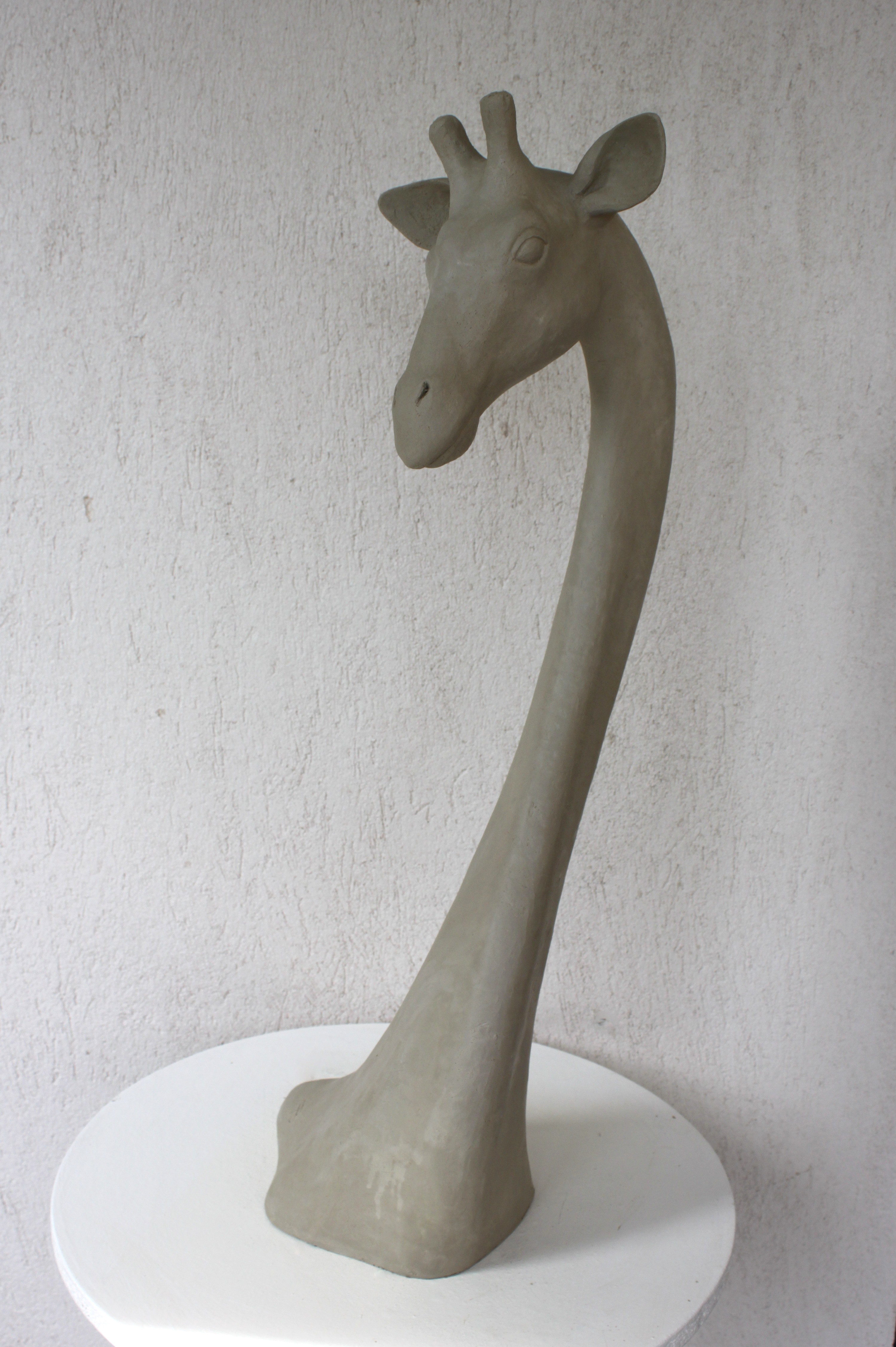 Sculpture d'artiste à vendre / achat / commande à Paris / France / Lille, en terre cuite / faîence / grès cérame, d'une girafe